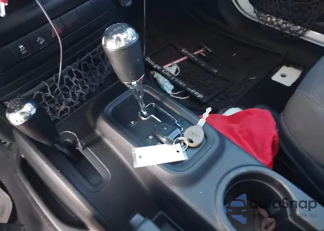 2014 Jeep Wrangler Unlimited Sport z USA, uszkodzony, nr VIN 1C4BJWDG9EL254957